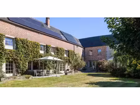 villa-manoir à vendre à petit-roeulx-lez-nivelles pour € 1.175.000 avec 6 chambres à couch