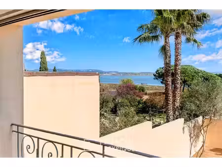 demeure d'exception à bages avec vue sur les étangs