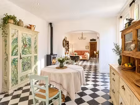 adorable plain-pied à fontvieille