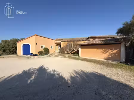 propriété avec deux habitations  studio et bureau indépendant – arles