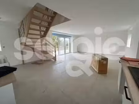 location maison à saint-clément-de-la-place (49370) : à louer / 125m² saint-clément-de-la-