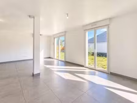 location maison à saint-jean-brévelay (56660) : à louer / 100m² saint-jean-brévelay