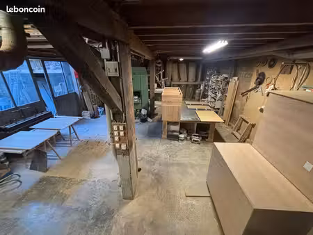 atelier de menuiserie bois montreuil