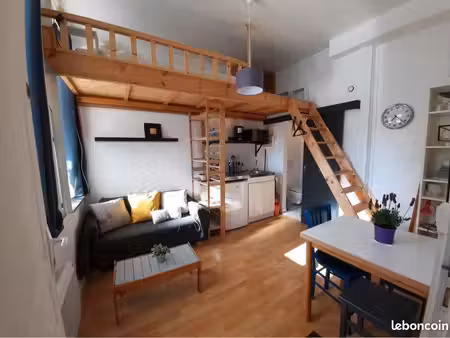 studio meublé avec mezzanine