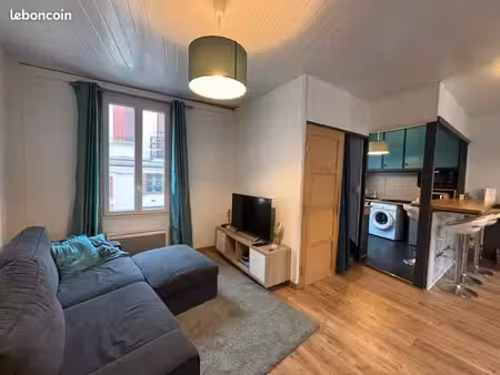 appartement t3 meublé  rénové  climatisé