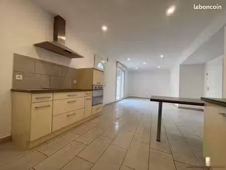 appartement 2 pièces 52 m²