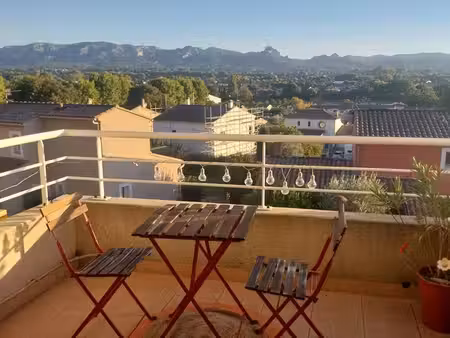appartement vue alpilles- garage privatif