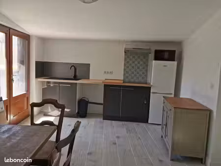 maison 3 chambres + jardinet + parking – ruelle-sur-touvre