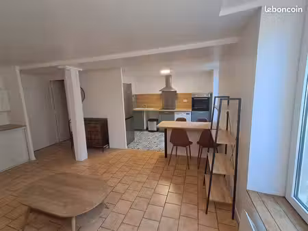 a louer studio meublé 30 m2