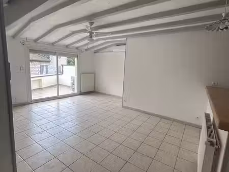 t3 70 m² avec balcon – ruoms – 720 cc