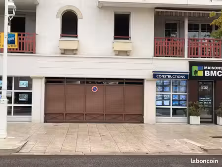 loue place de parking