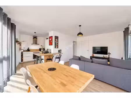 appartement 3 pièces à vendre à bruz - rare sur le marché