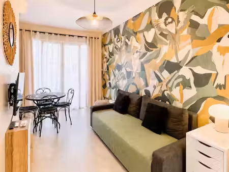 coup de cœur assuré pour ce superbe appartement  ou chaque détail a été pensé avec gout. m
