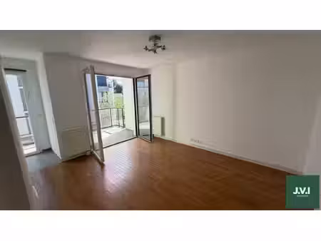 montmorency 2 pièces 59 m2 avec balcon