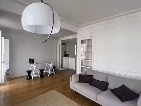 location meublée appartement 2 pièces 45 m² à paris 7ème (75007)  1 822 €
