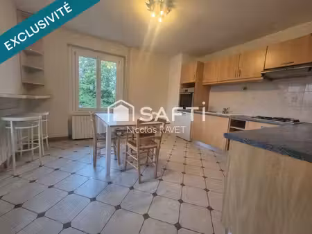 appartement 5 pièces à vendre à saint-cergues