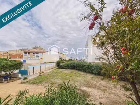 le barcarès – studio cabine vue mer  résidence le grand bleu  accès direct plage