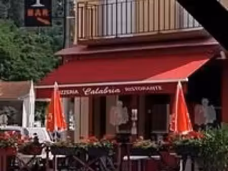 restaurant pizzeria  fonds de commerce sur axe passager.