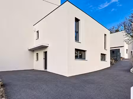 maison individuelle récente centre ville