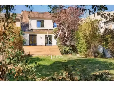 nanterre - maison - 180 m² - 8 pièces - terrain de 535 m²