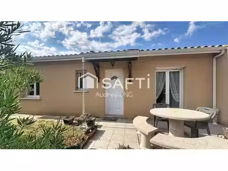 maison de plain-pied de 87 m² avec un jardin de 700m² – un cadre de vie agréable à découvr