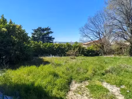 vente terrain 600 m² à bassens (33530)  158 000 €