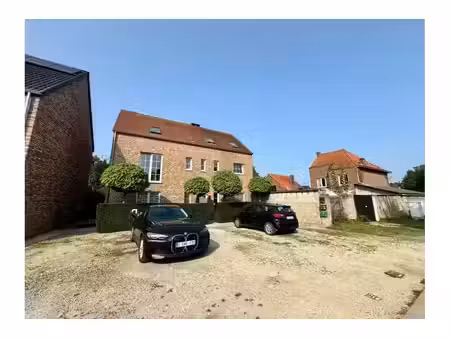 appartement à louer à allée des vignes 2 grez-doiceau (vbe77101)