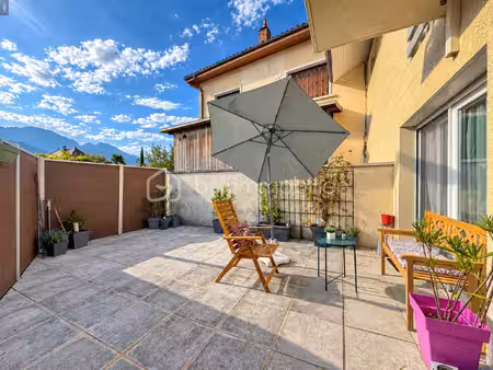maison de 86 70 m² à crolles