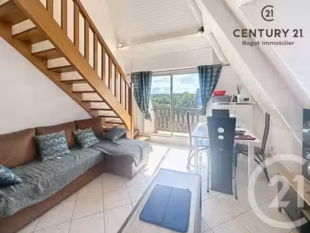 appartement t4 à vendre - 4 pièces - 49 30 m2 - blonville sur mer - 14 - basse-normandie