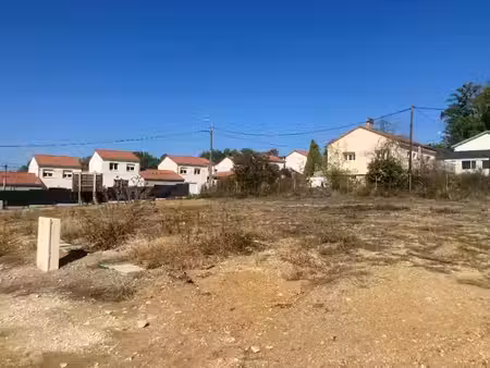 vente terrain 810 m² à isle (87170)  150 000 €
