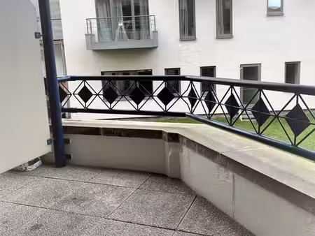 arts-loi/proximité quartier eu - appartement à 2 chambre