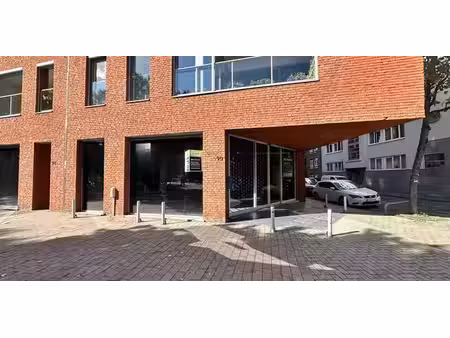 bien commercial à louer à antwerpen pour € 6.950