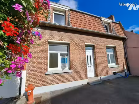 maison 4 pièces 80 m²