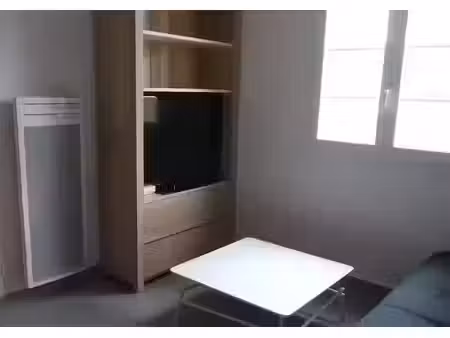 location meublée appartement 3 pièces 49 m² à grenoble (38000)  760 €