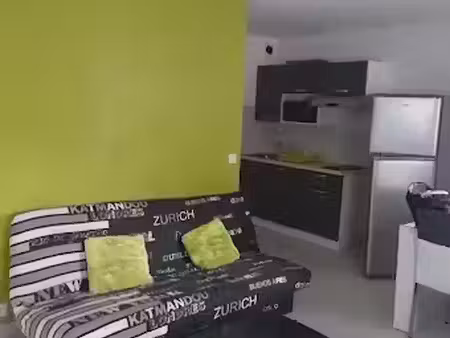 location appartement 2 pièces 42 m² à nice (06000)  790 €