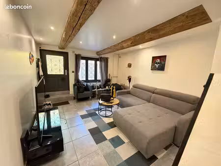 maison de village à aimargues - investissement clé en main