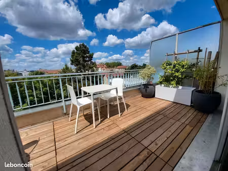 le vésinet  2 pièces de 47 m² rénové avec terrasse de 10 m²  rer a à 5 min