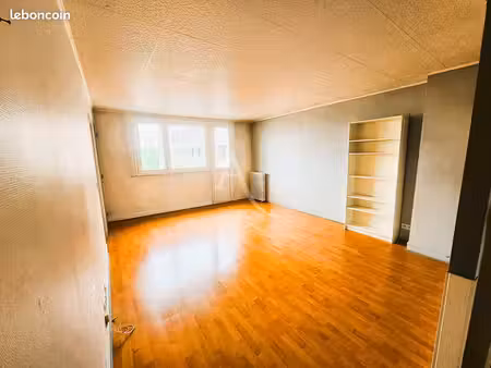appartement 2 pièces 50 m²