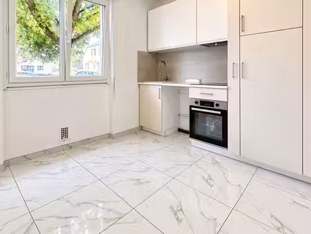 appartement 1 pièce 33 m²
