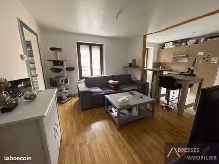 appartement 3 pièces 64 m²