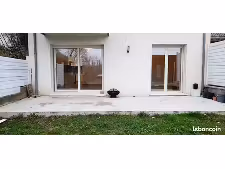 2 pièces avec terrasse à epinay sur orge
