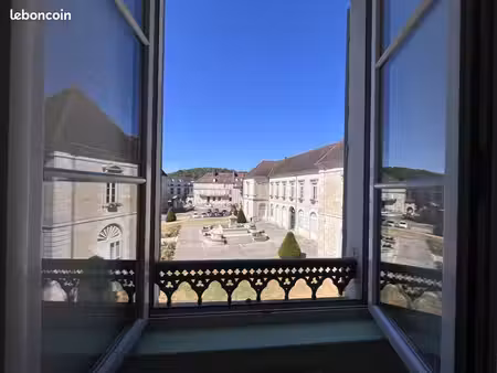 appartement 2 pièces 57 m²