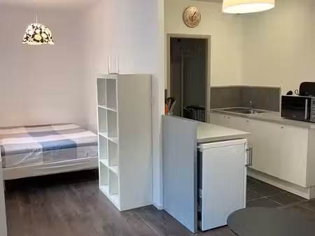 grand studio centre perros-guirec à l'année