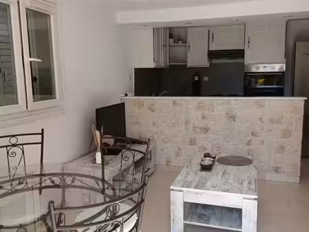 location bas de villa