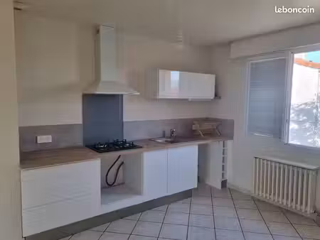 location maison à montaigu