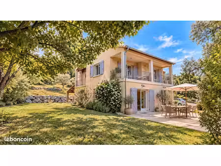 villa 6 pièces 167 m²