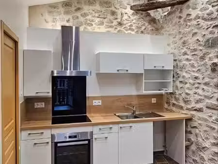 t3 duplex 65 m² à louer – rénové – balcon – cave