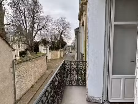 appartement entièrement rénové centre de thouars