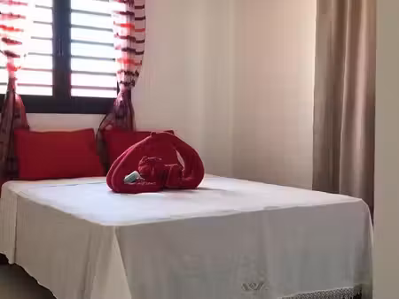 maison 2 grandes chambres