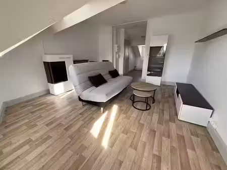 location meublée appartement 1 pièce 30 m² à montluçon (03100)  395 €